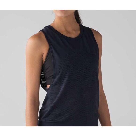 Lululemon Breeze By Muscle Tank – Black – Size Large - Picture 2 of 7